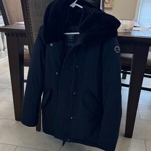 Abercrombie & Fitch Women’s Dark Navy Blue Parka Jacket with Hood